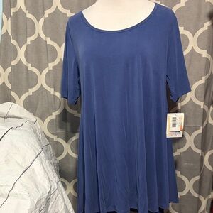 NWT- LuLaRoe perfect tee - Blue- size small